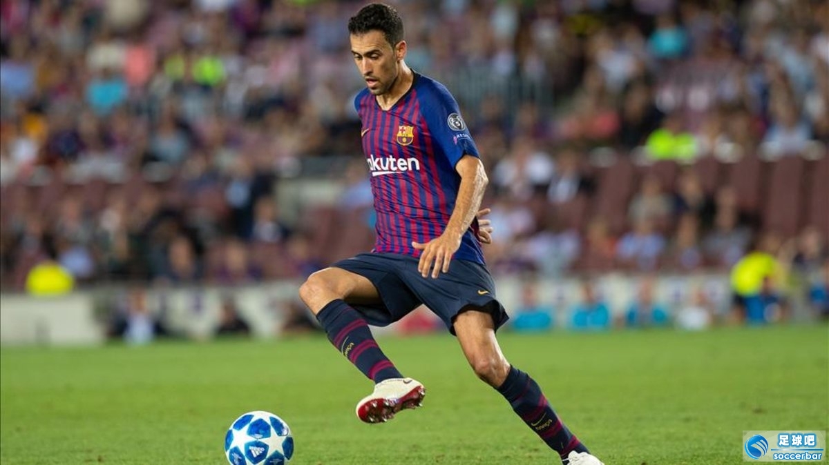 包含里程碑夜！深圳男篮篮板制胜，欧冠国际比赛日刷纪录，更衣室稳定，更衣室氛围转暖的词条